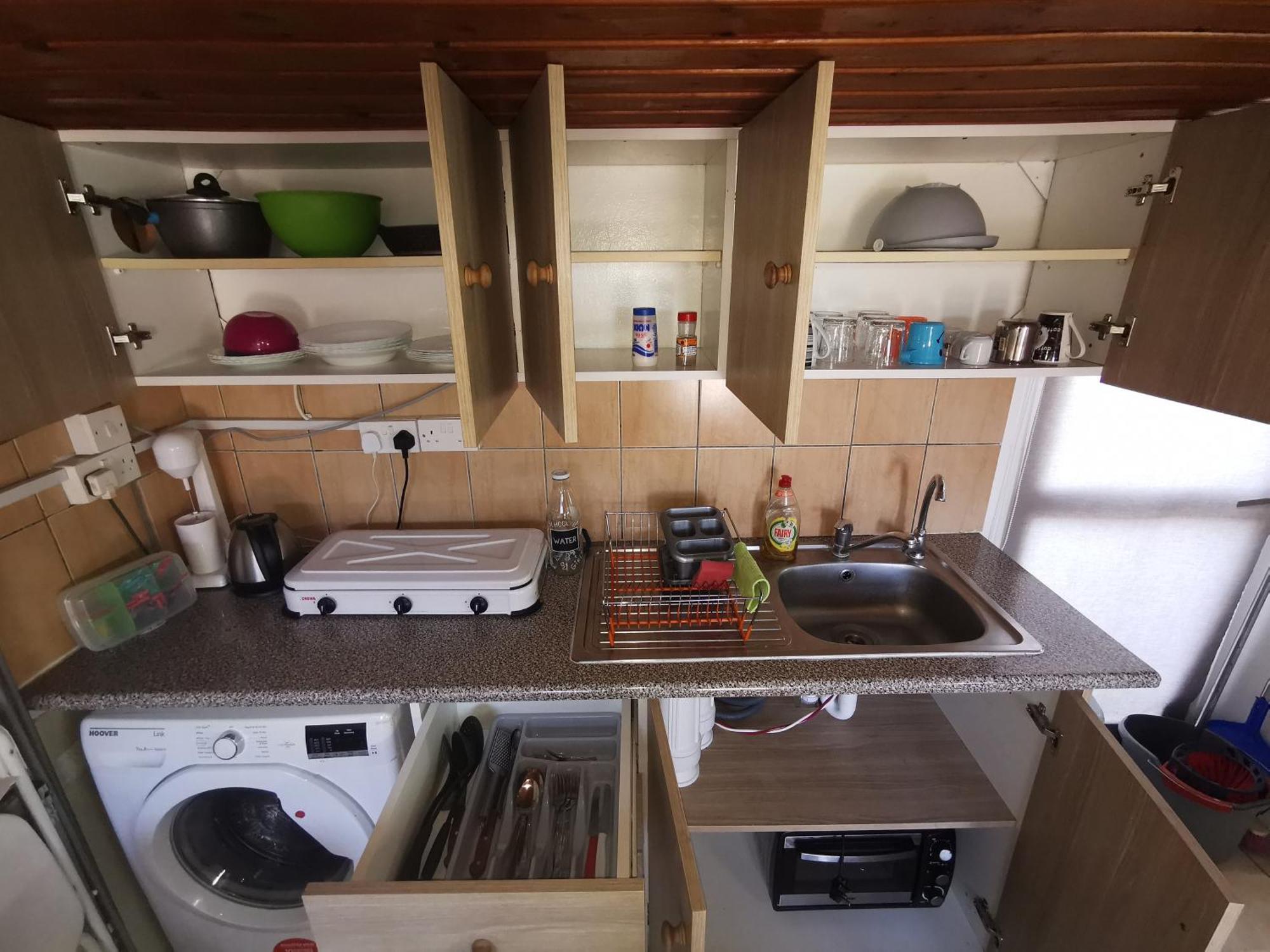 Strovolos Rooms Studios Nicosia Room photo